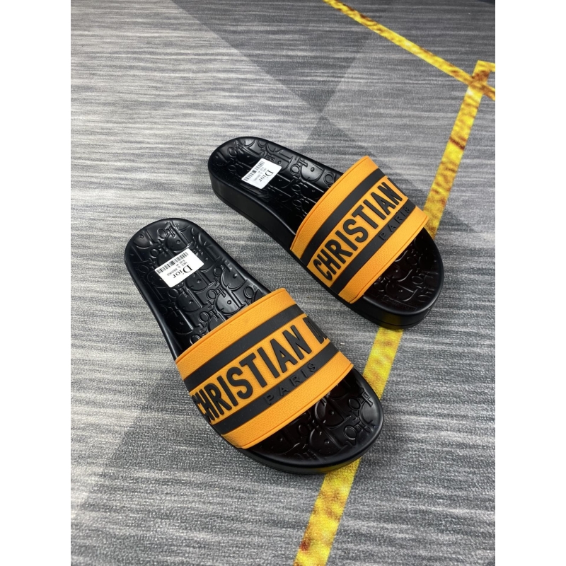ch**an D*or slippers